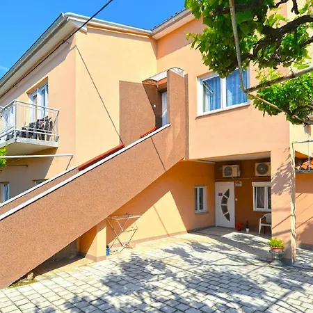 Appartement Fuer 8 Personen Ca 75 Qm In Fazana, Istrien Istrische Riviera Fažana